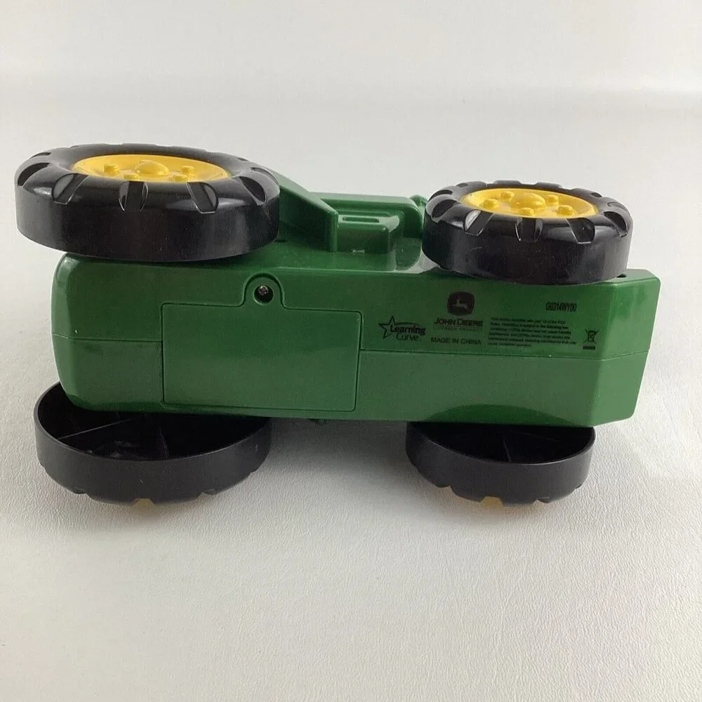John Deere Farm Tractor Flashlight Green Learning Curve Lights Sounds Campout